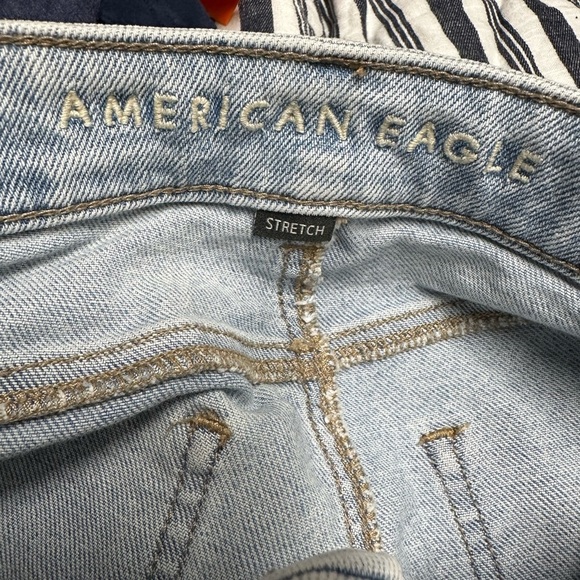 American Eagle Outfitters Light Blue Jean Shorts - Picture 5 of 5